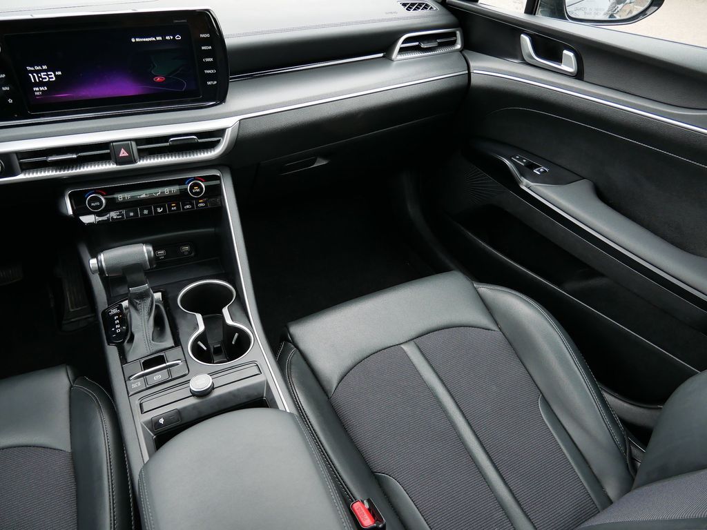 Thumbnail: 2023 Kia K5 - 20