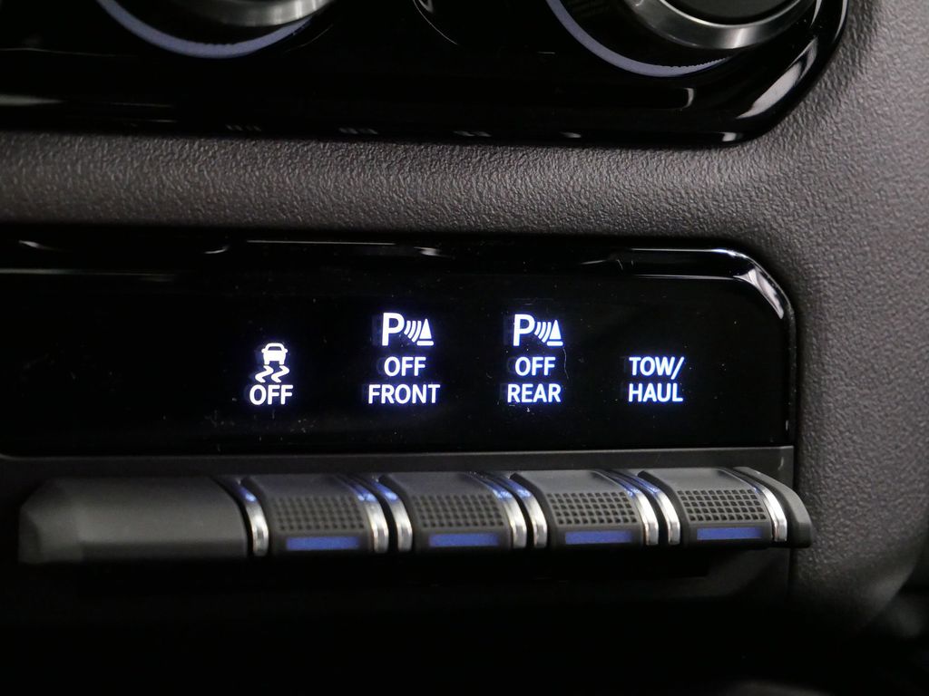 Thumbnail: 2026 RAM 1500 - 45