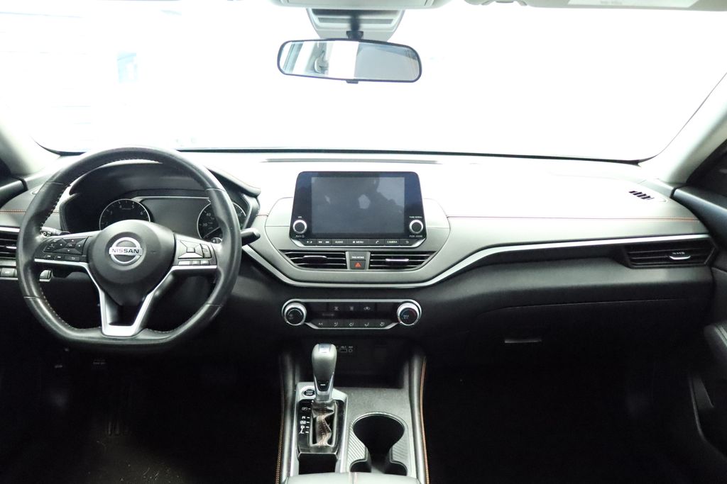 Thumbnail: 2022 Nissan Altima - 25