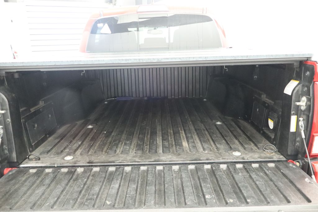 Thumbnail: 2017 Toyota Tacoma - 23