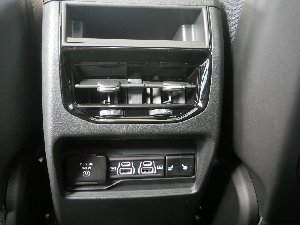 Thumbnail: 2025 Jeep Grand Cherokee - 22