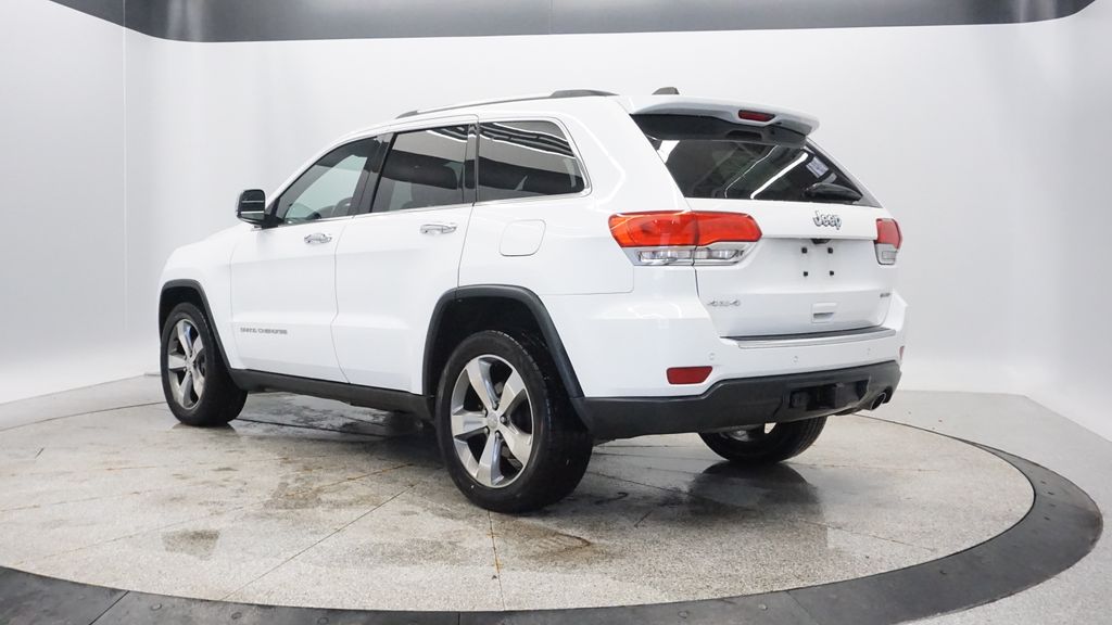 Thumbnail: 2015 Jeep Grand Cherokee - 3