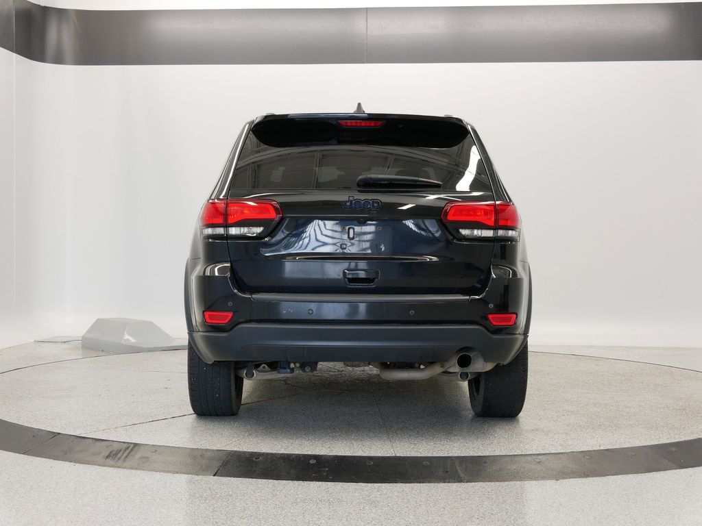 Thumbnail: 2019 Jeep Grand Cherokee - 4