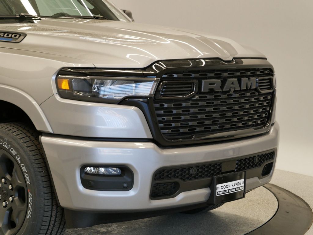 Thumbnail: 2025 RAM 1500 - 3