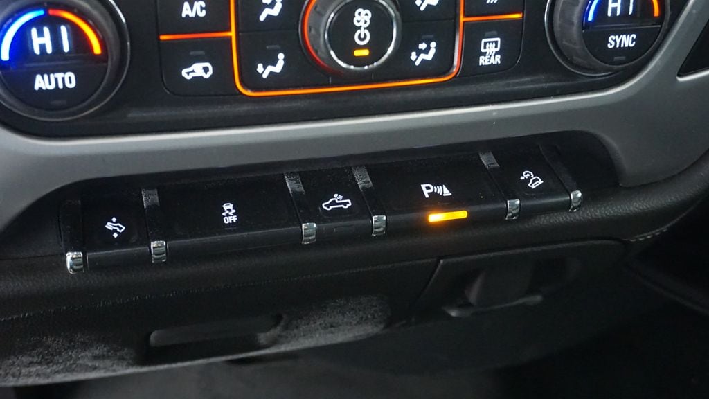 Thumbnail: 2015 GMC Sierra 1500 - 31