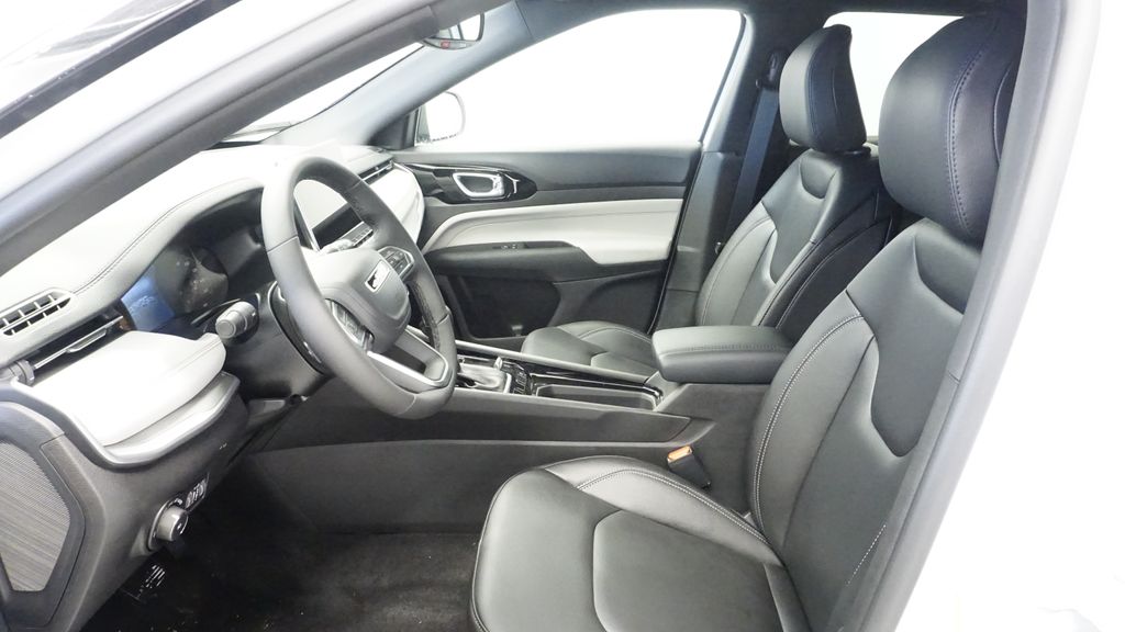 Thumbnail: 2026 Jeep Compass - 31