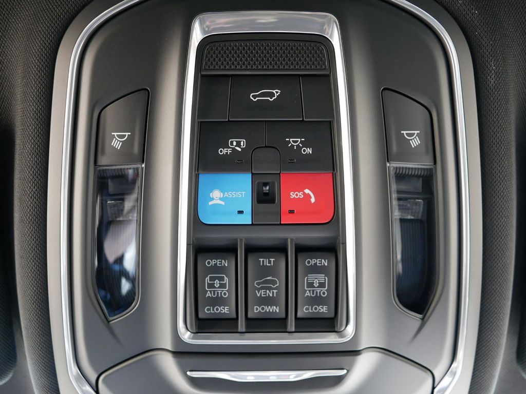 Thumbnail: 2025 Jeep Grand Cherokee L - 50
