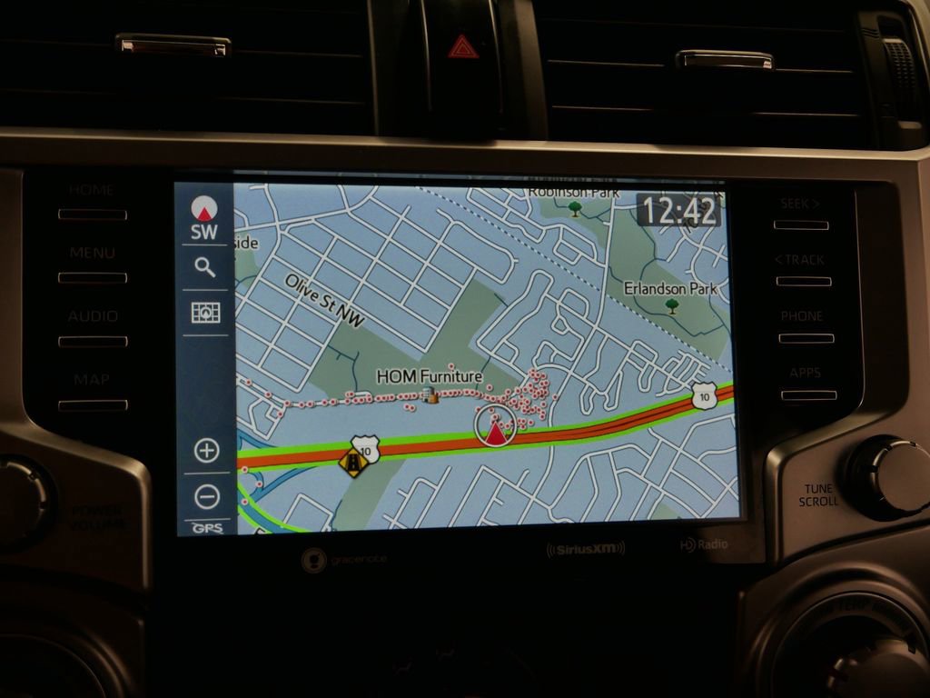 Thumbnail: 2020 Toyota 4Runner - 32