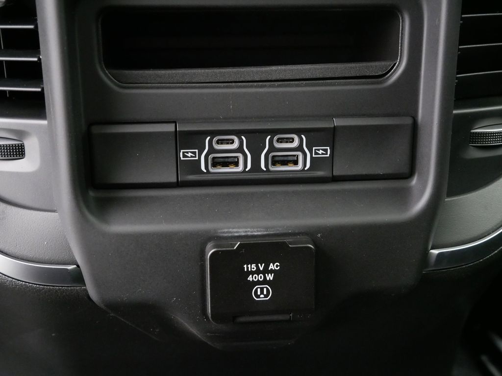 2025 RAM 1500 Big Horn 31