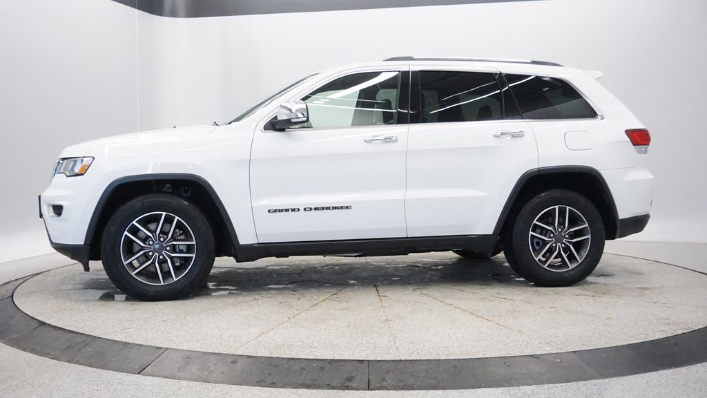 Thumbnail: 2021 Jeep Grand Cherokee - 3