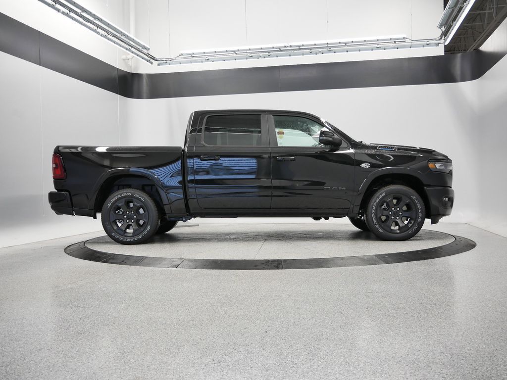 Thumbnail: 2026 RAM 1500 - 45