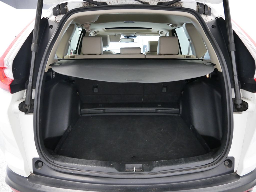 Thumbnail: 2017 Honda CR-V - 17