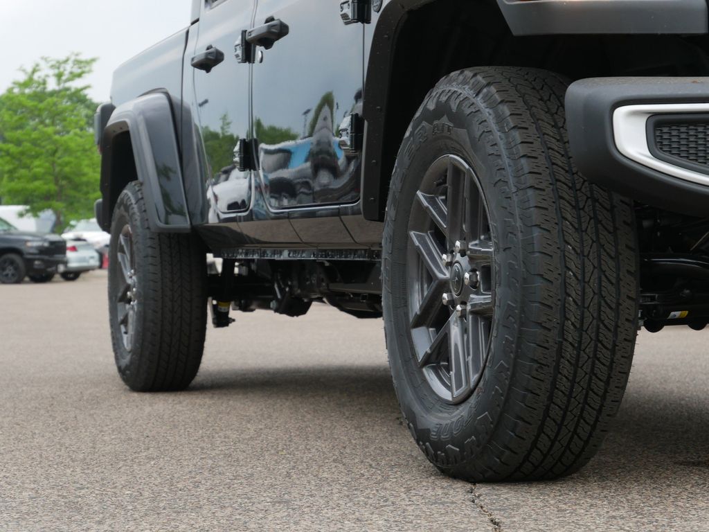 Thumbnail: 2025 Jeep Gladiator - 6