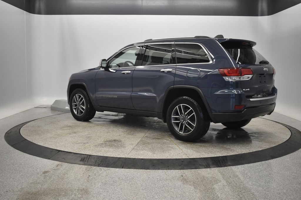 Thumbnail: 2020 Jeep Grand Cherokee - 4