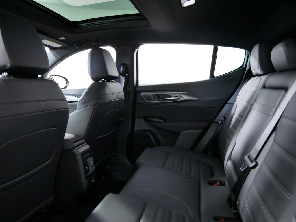 Thumbnail: 2024 Dodge Hornet - 31