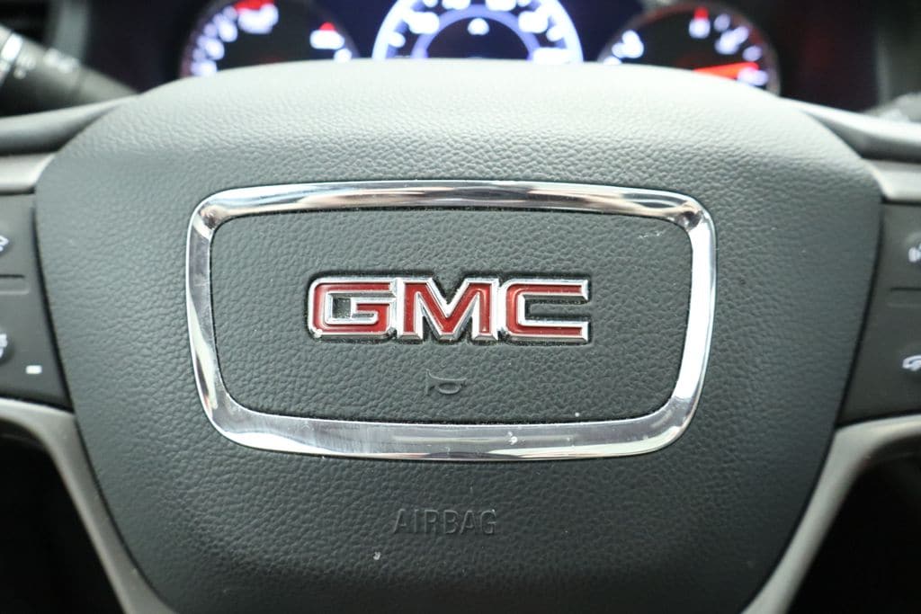 Thumbnail: 2022 GMC Acadia - 37