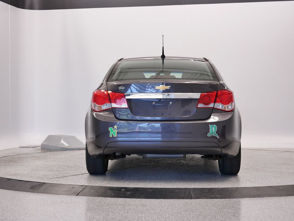 Thumbnail: 2014 Chevrolet Cruze - 4
