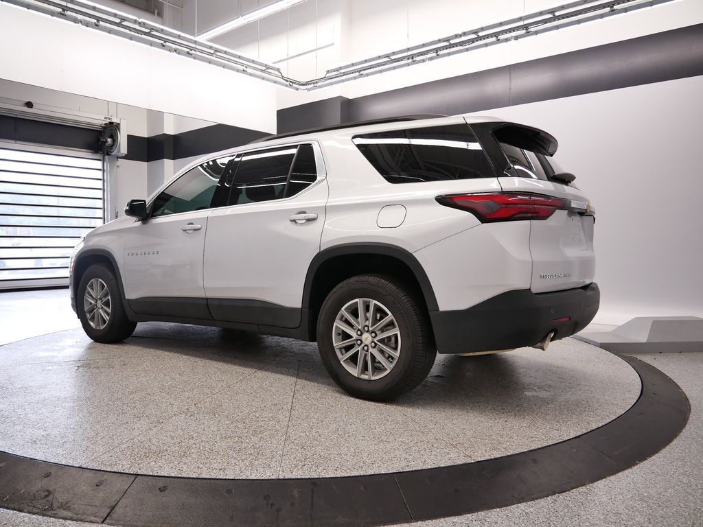 Thumbnail: 2022 Chevrolet Traverse - 22