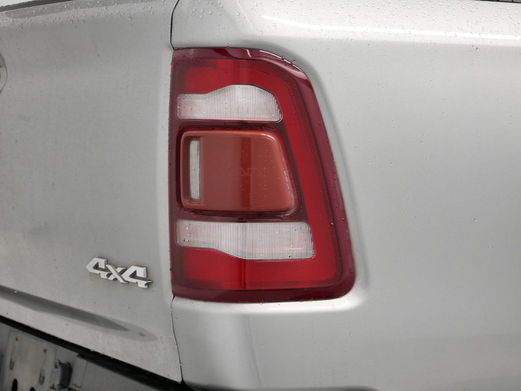 Thumbnail: 2019 RAM 1500 - 21