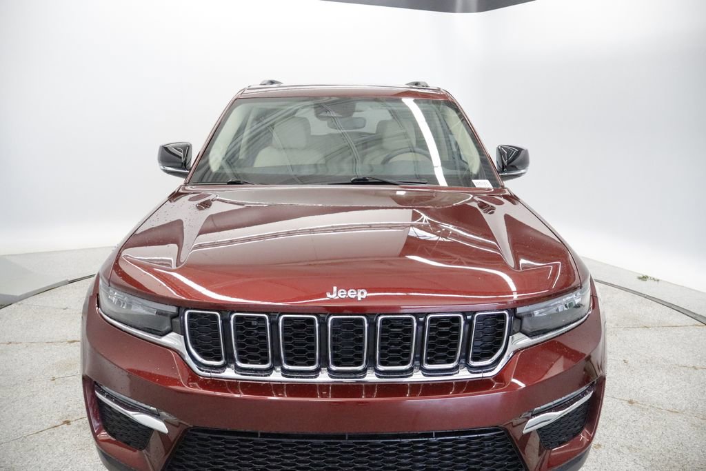 Thumbnail: 2022 Jeep Grand Cherokee - 12