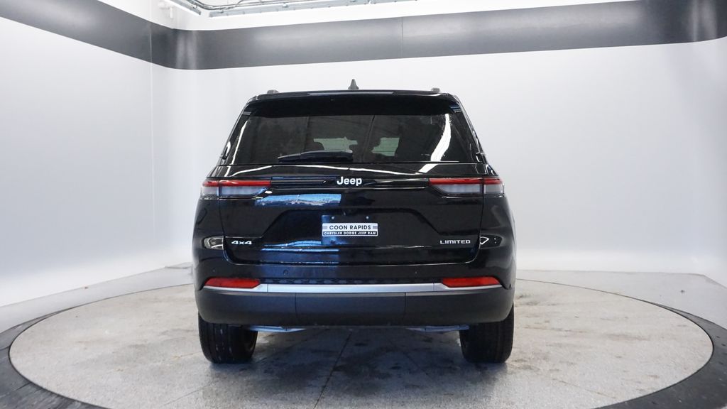 Thumbnail: 2026 Jeep Grand Cherokee - 4