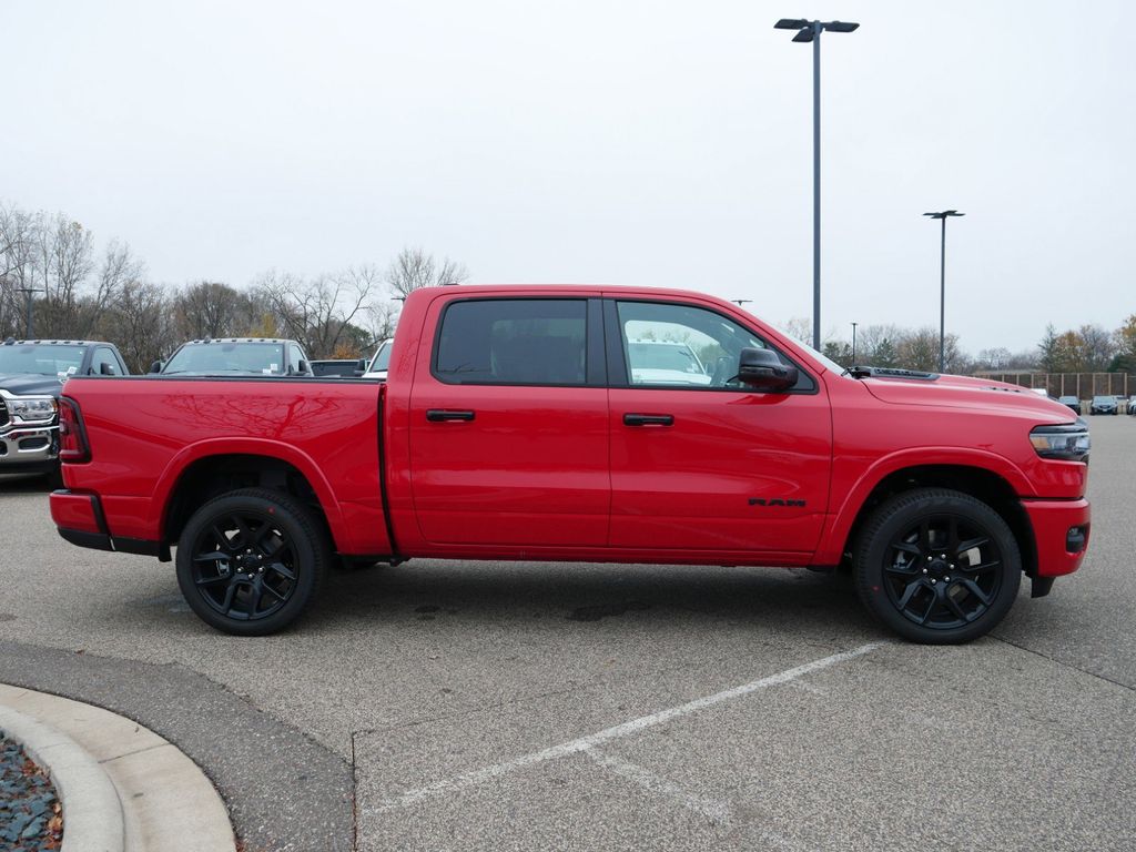 Thumbnail: 2025 RAM 1500 - 9