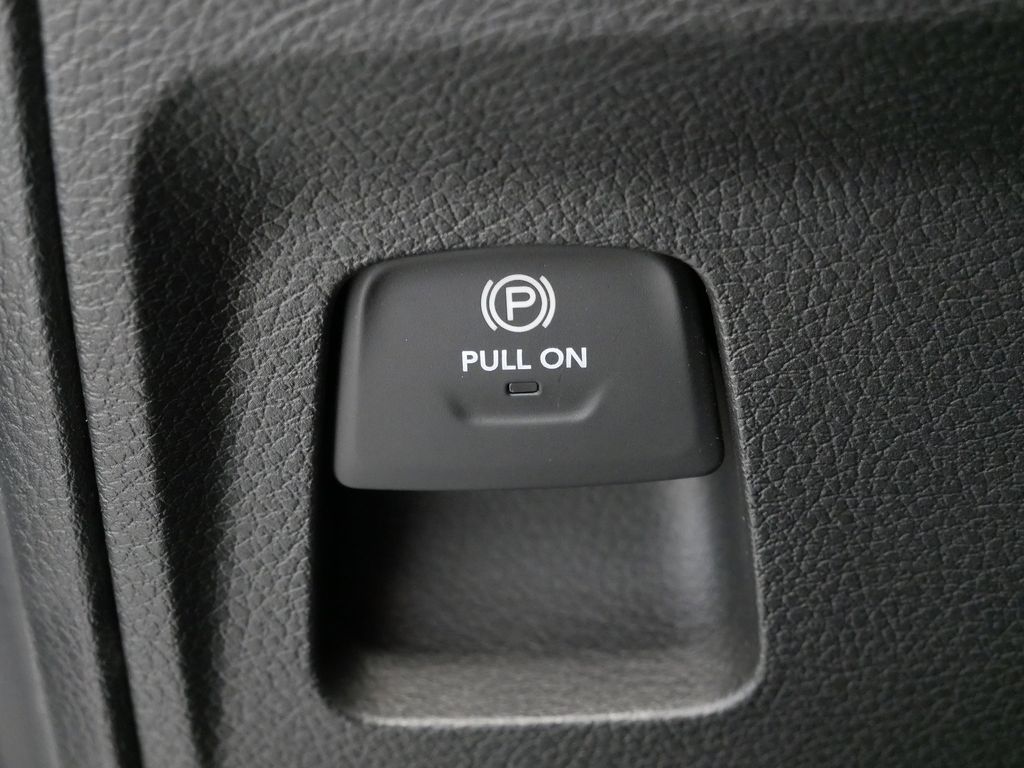 Thumbnail: 2025 RAM 1500 - 19