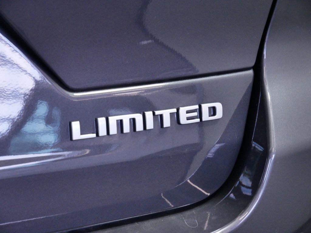 Thumbnail: 2025 Jeep Grand Cherokee - 13