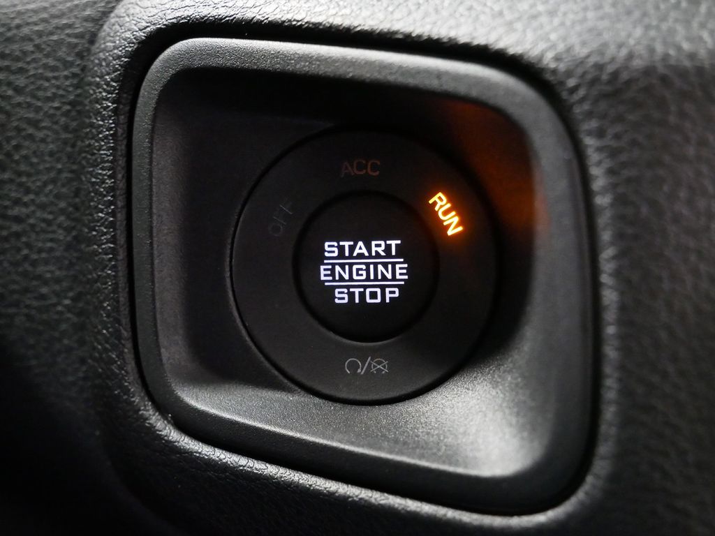 Thumbnail: 2026 Jeep Wrangler - 39