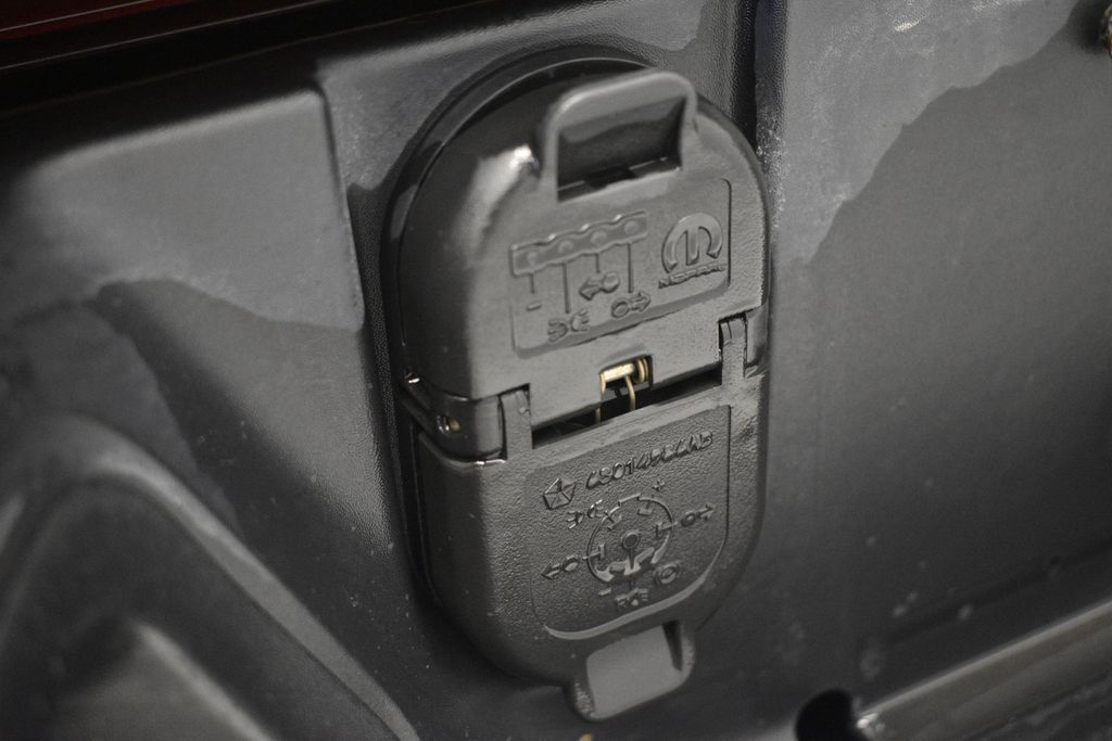 Thumbnail: 2018 RAM 1500 - 18