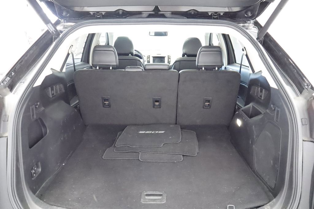 Thumbnail: 2016 Ford Edge - 20