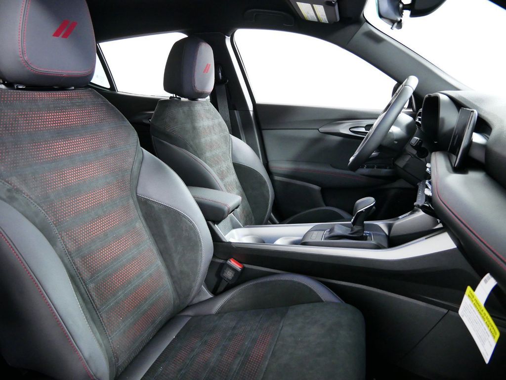 Thumbnail: 2024 Dodge Hornet - 25