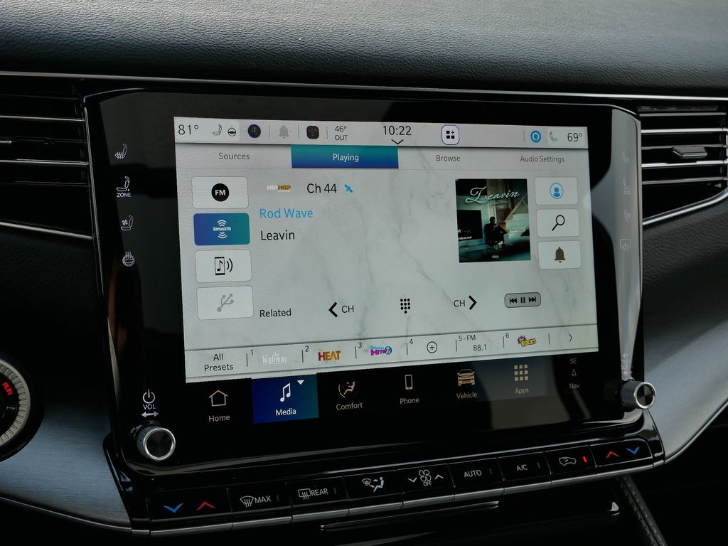 Thumbnail: 2025 Jeep Wagoneer - 34