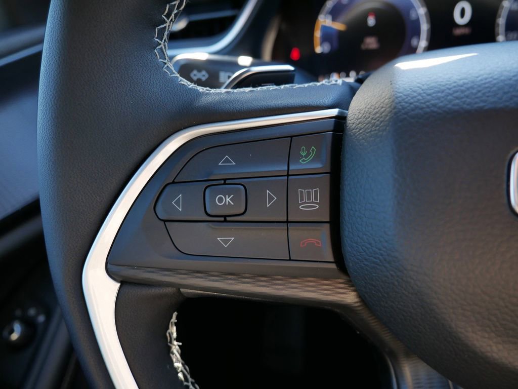 Thumbnail: 2025 Jeep Grand Cherokee - 26