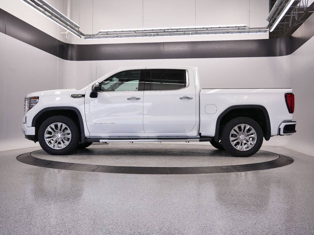 Thumbnail: 2023 GMC Sierra 1500 - 2