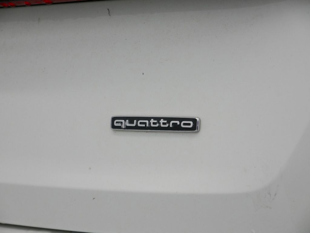 Thumbnail: 2020 Audi Q7 - 20