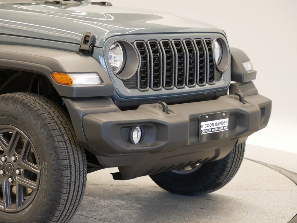 Thumbnail: 2025 Jeep Wrangler - 3