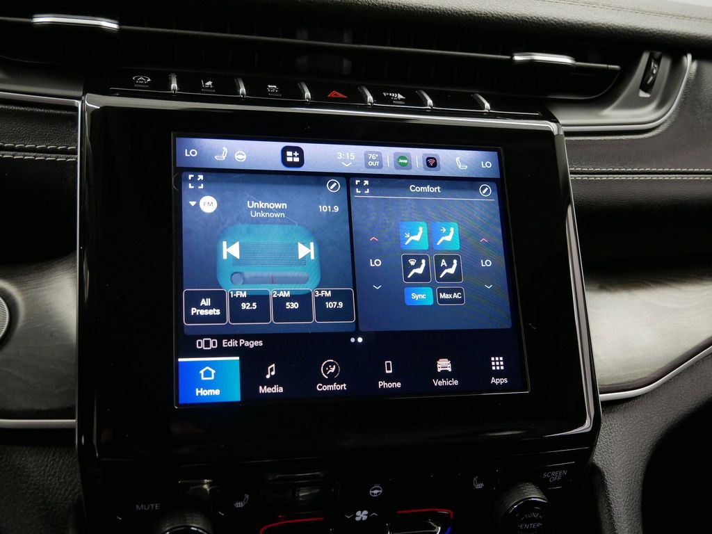 Thumbnail: 2022 Jeep Grand Cherokee L - 31