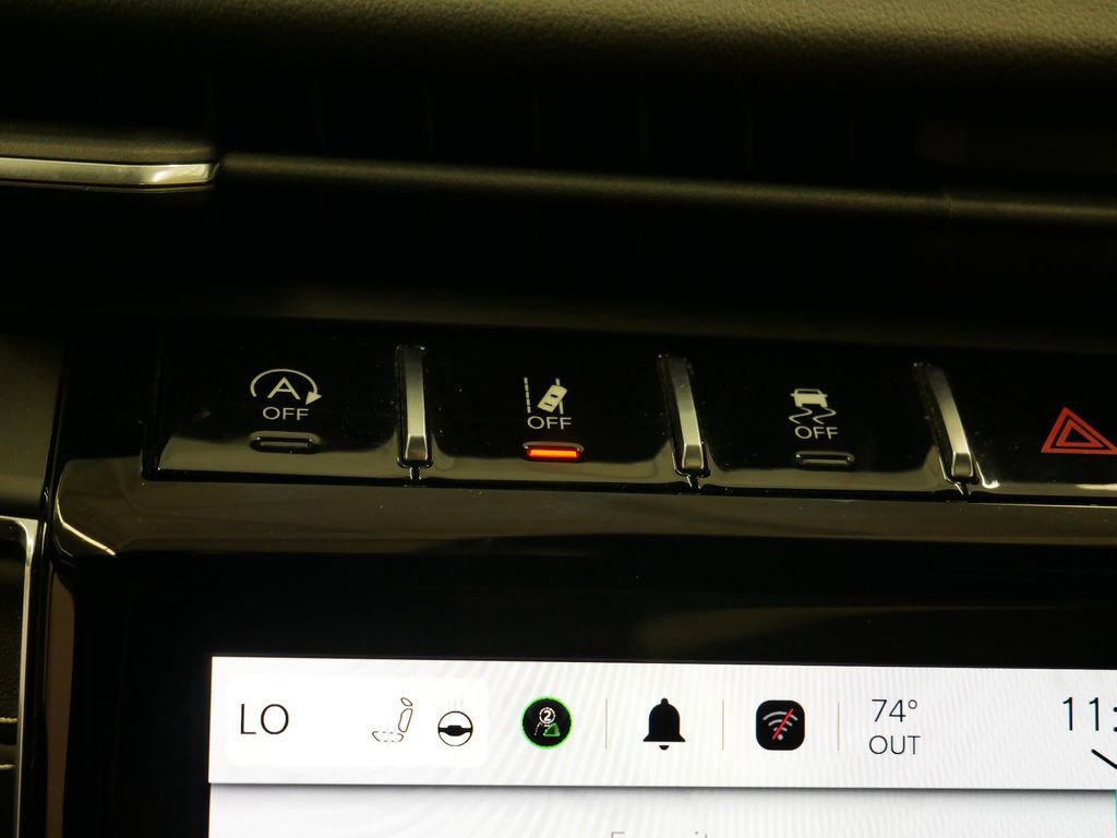 Thumbnail: 2022 Jeep Grand Cherokee - 44