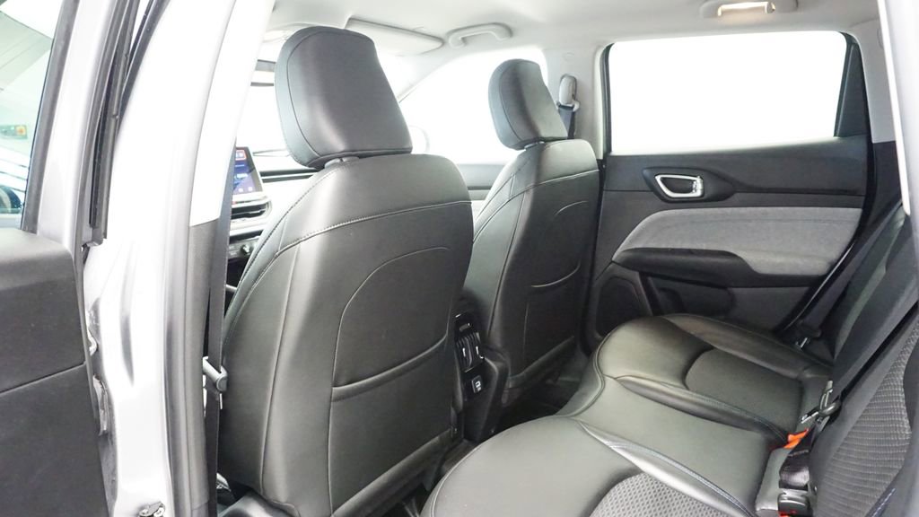 Thumbnail: 2022 Jeep Compass - 17