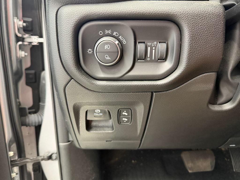 Thumbnail: 2022 RAM 1500 - 23
