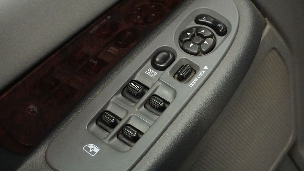 Thumbnail: 2008 Dodge Ram 1500 - 24