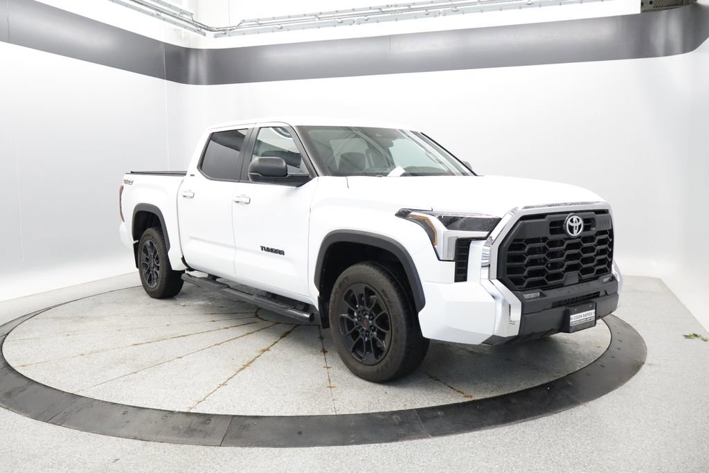 Thumbnail: 2024 Toyota Tundra - 10