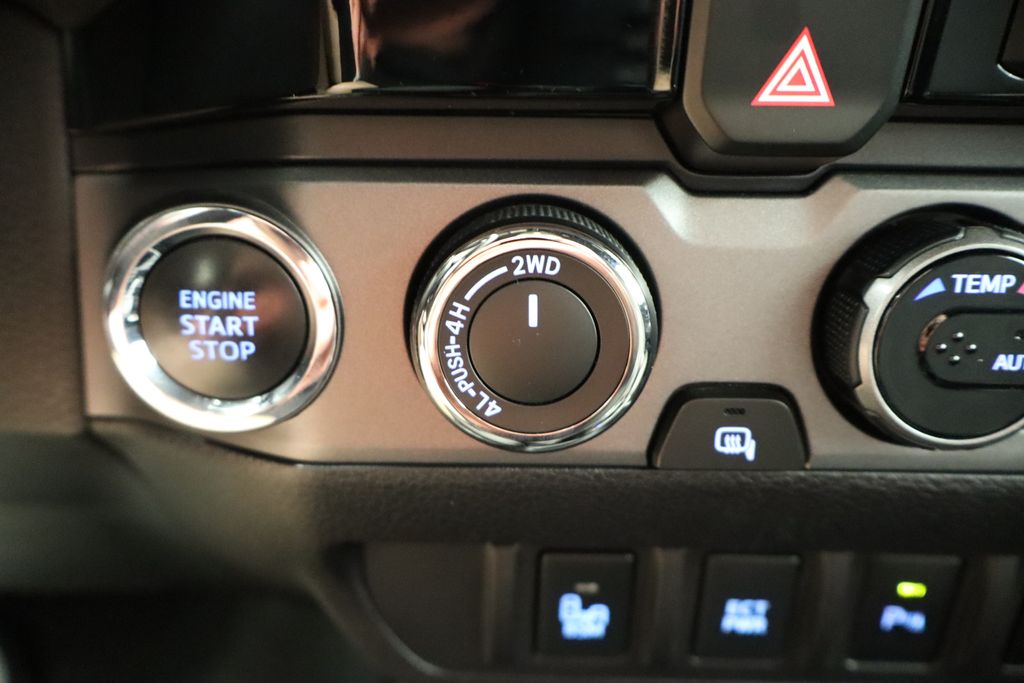 Thumbnail: 2017 Toyota Tacoma - 49