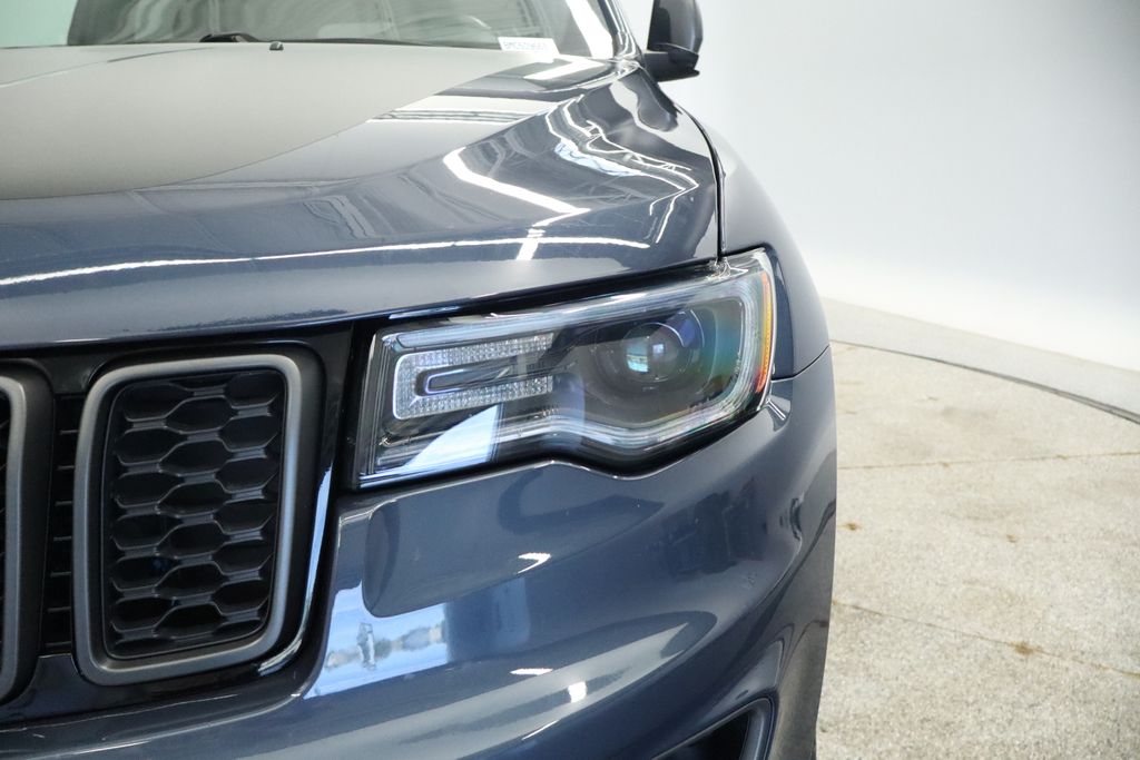 Thumbnail: 2021 Jeep Grand Cherokee - 13