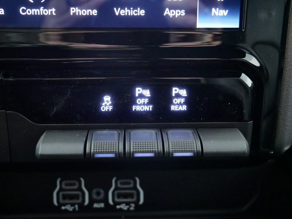 Thumbnail: 2025 RAM 1500 - 49