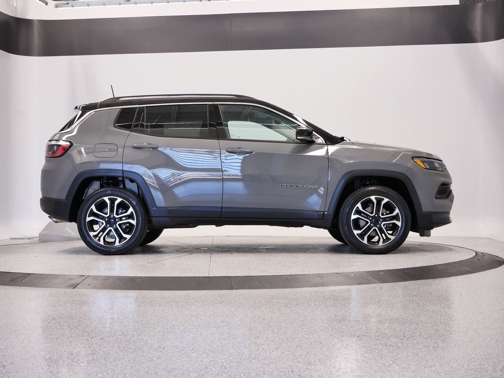 Thumbnail: 2022 Jeep Compass - 48