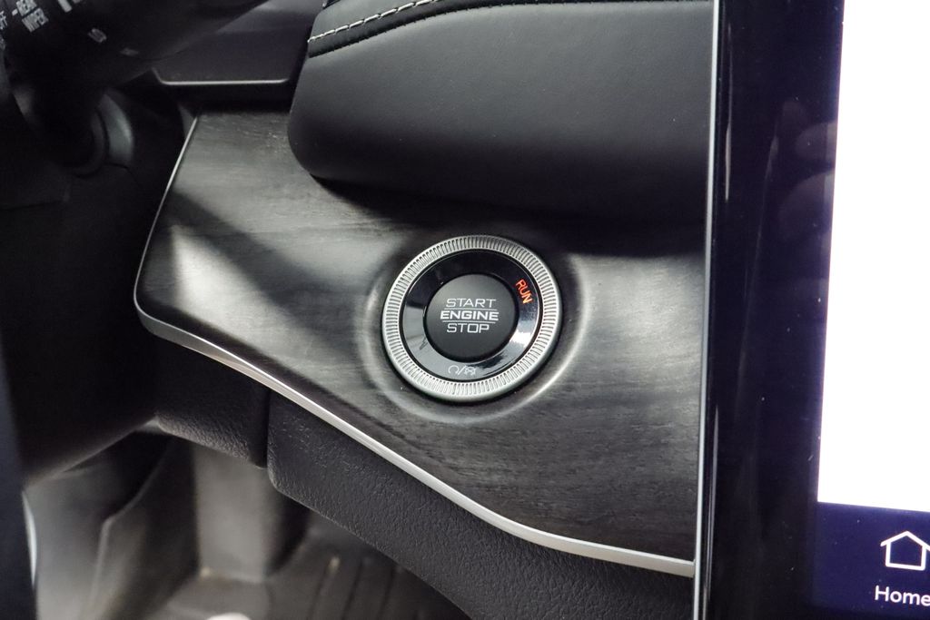 Thumbnail: 2022 Jeep Grand Cherokee - 30