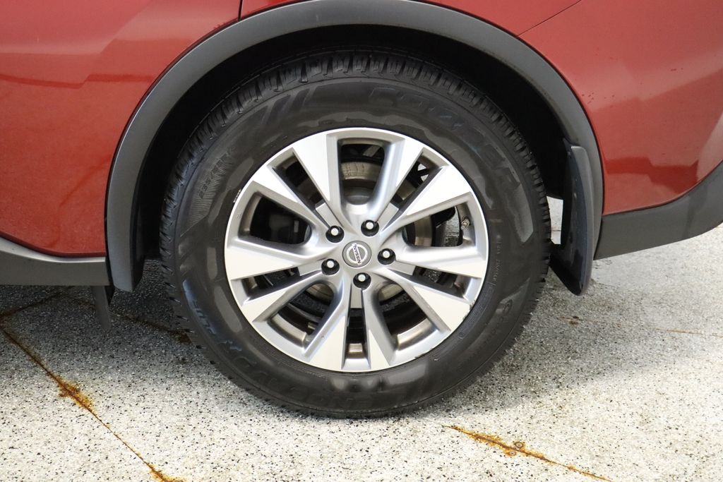 Thumbnail: 2015 Nissan Murano - 15