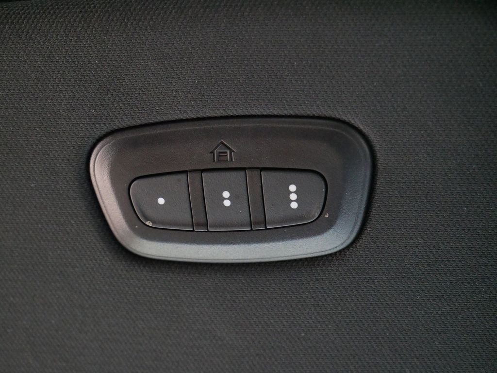 Thumbnail: 2023 RAM 1500 - 39